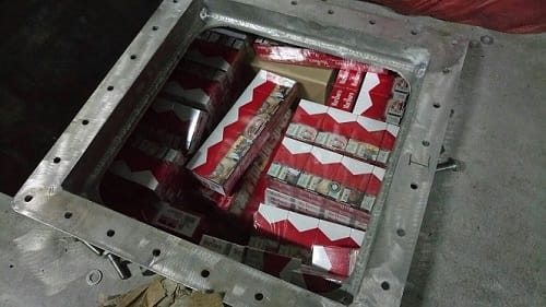 News_Releases_10Jan17_water_tank_exhibits_resize News_Releases_10Jan17_water_tank_exhibits_resize