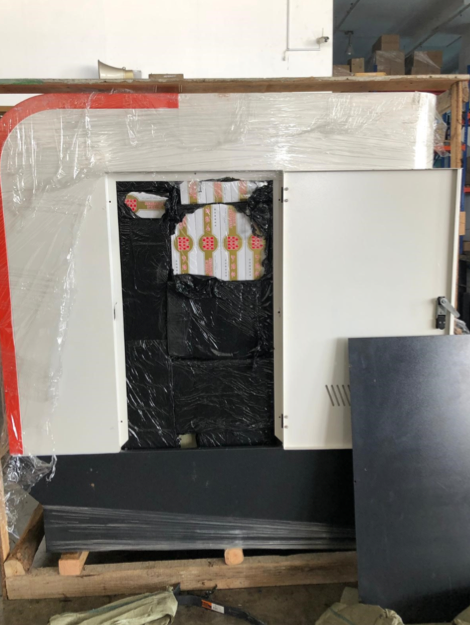 Duty-unpaid cigarettes found inside the metal cutting machine Duty-unpaid cigarettes found inside the metal cutting machine